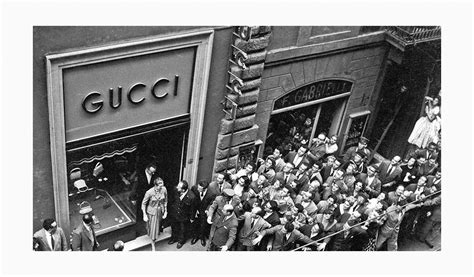 gucci immagini disegni|Gucci: storia del logo .